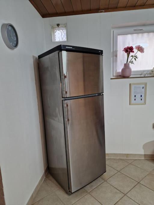 Grosszuegige Ferienwohnung 4+1 P. Büttelborn Екстериор снимка