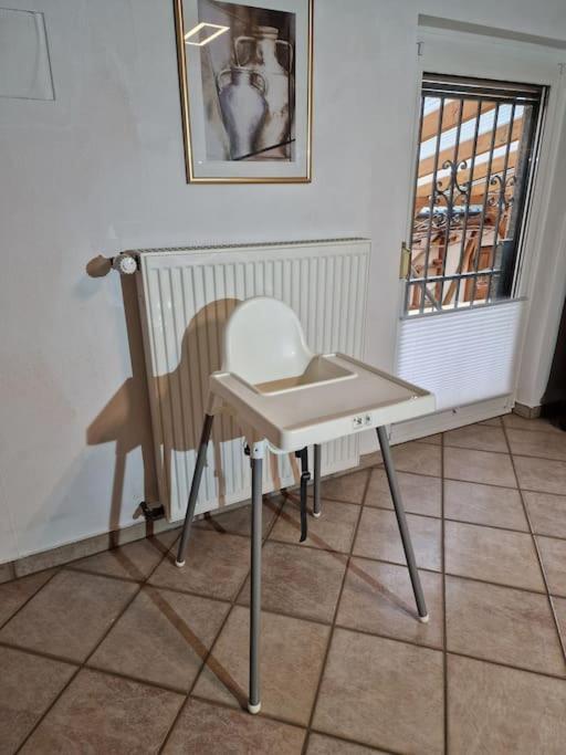 Grosszuegige Ferienwohnung 4+1 P. Büttelborn Екстериор снимка