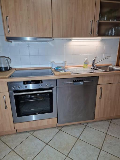 Grosszuegige Ferienwohnung 4+1 P. Büttelborn Екстериор снимка